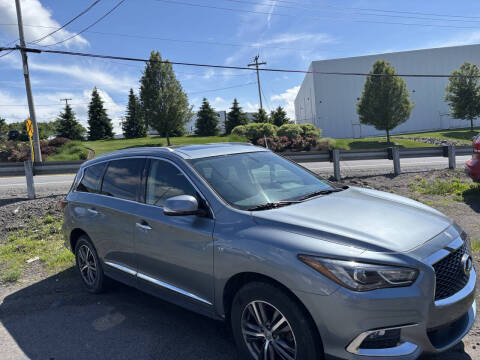 2017 Infiniti QX60 for sale at Global Auto Mart in Pittston PA