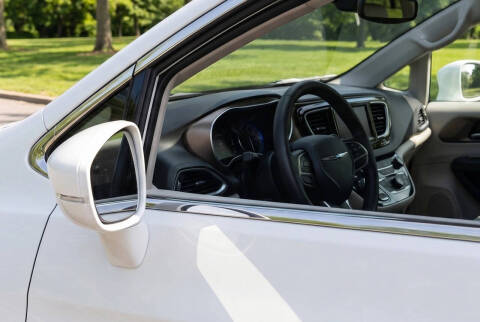 2021 Chrysler Voyager LXi