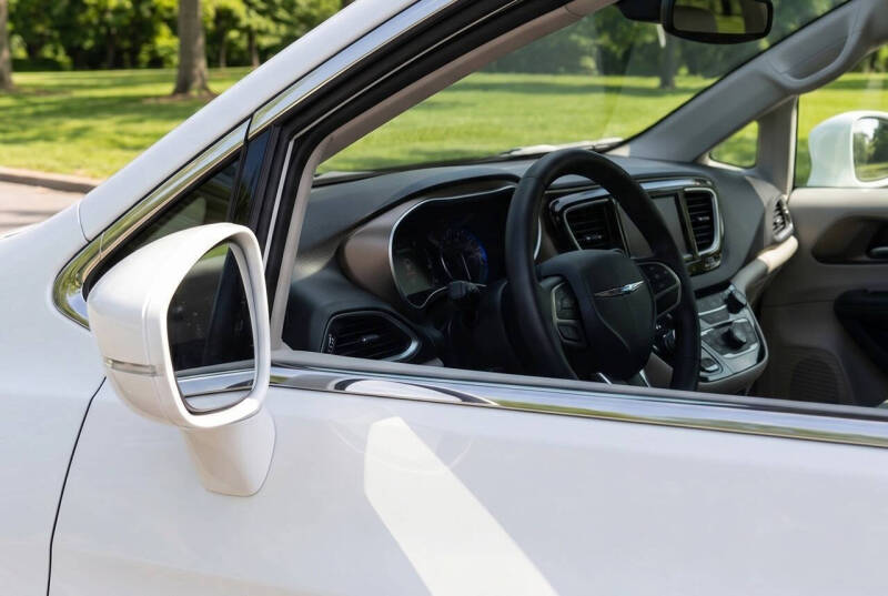 2021 Chrysler Voyager LXi