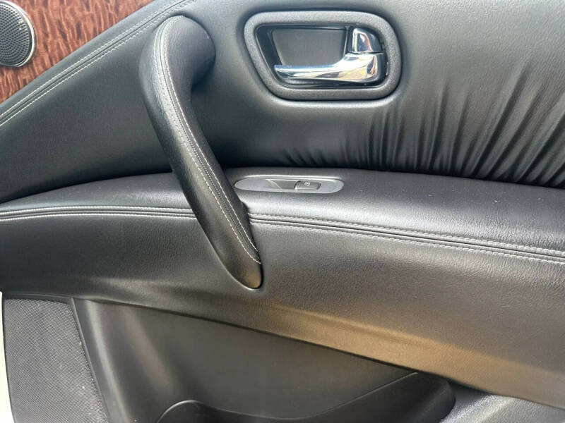 2019 Nissan Armada Platinum