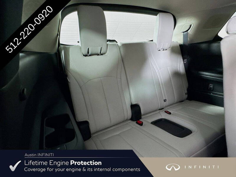 2027 Infiniti QX60 Luxe