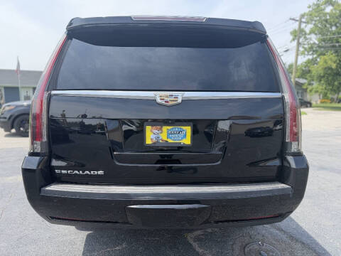 2017 Cadillac Escalade ESV Platinum