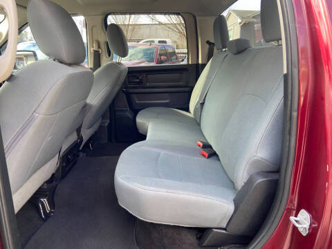 2017 RAM 1500 Express