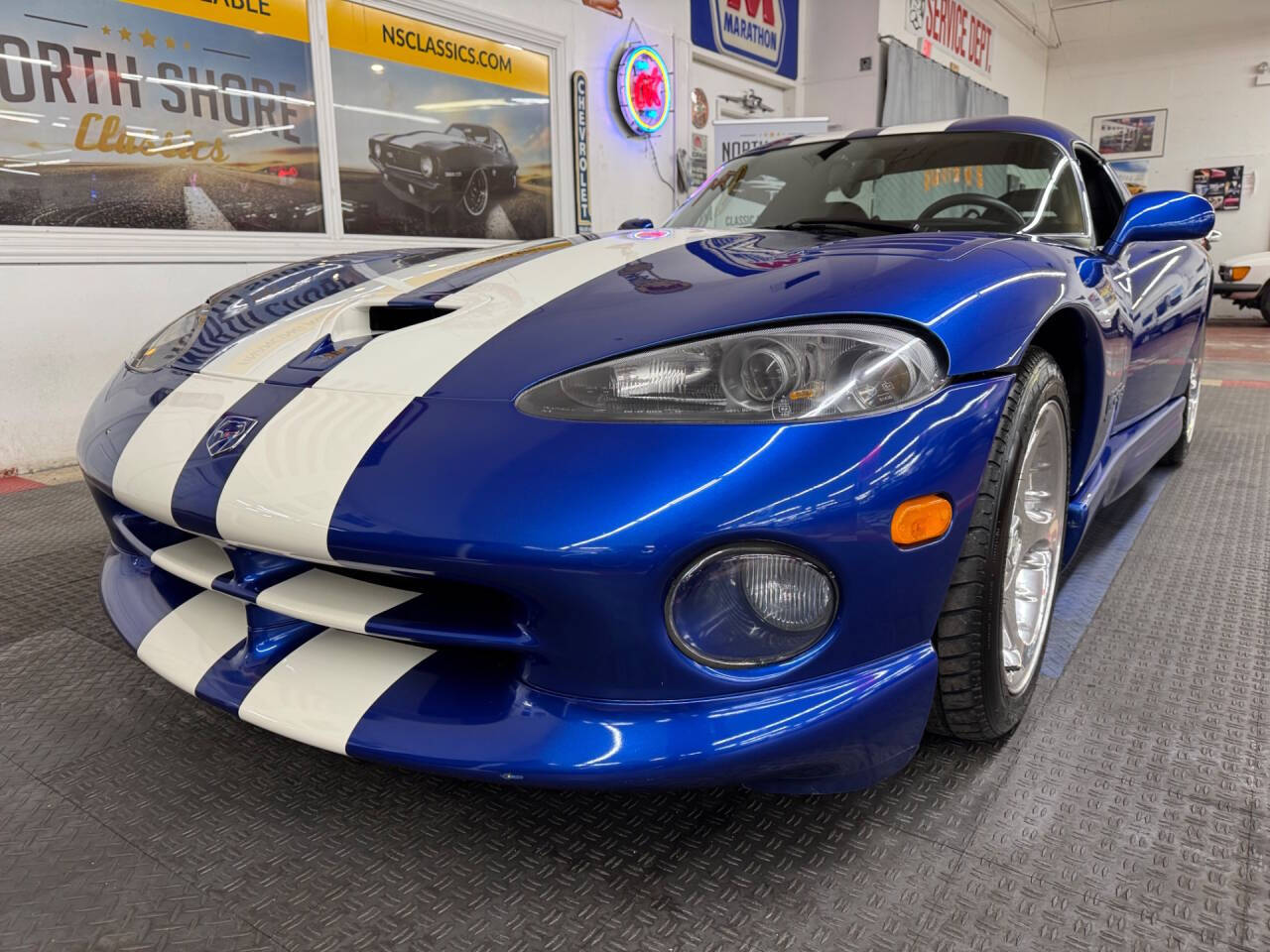 1997 Dodge Viper 8