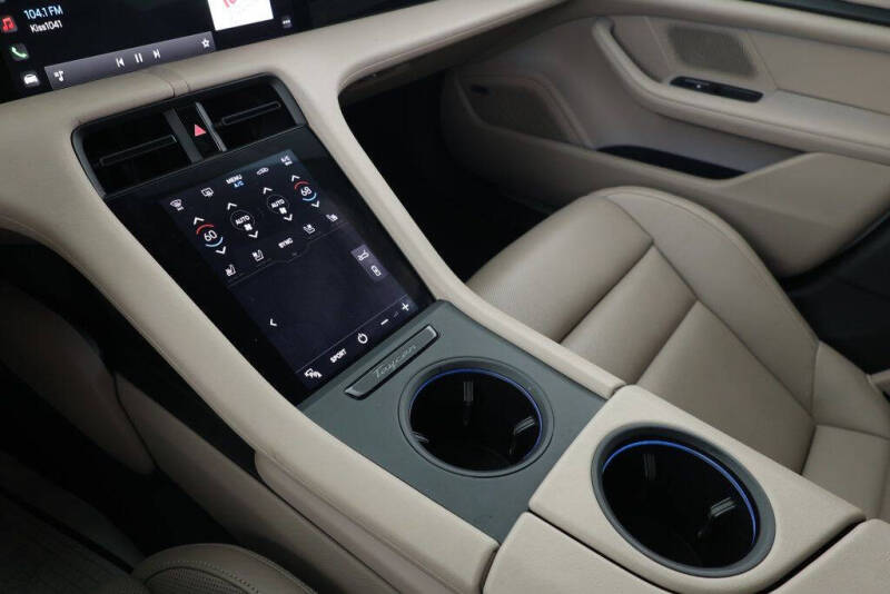 2022 Porsche Taycan 4S