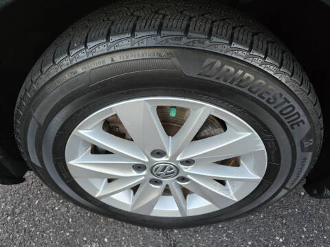 2018 Volkswagen Golf TSI S