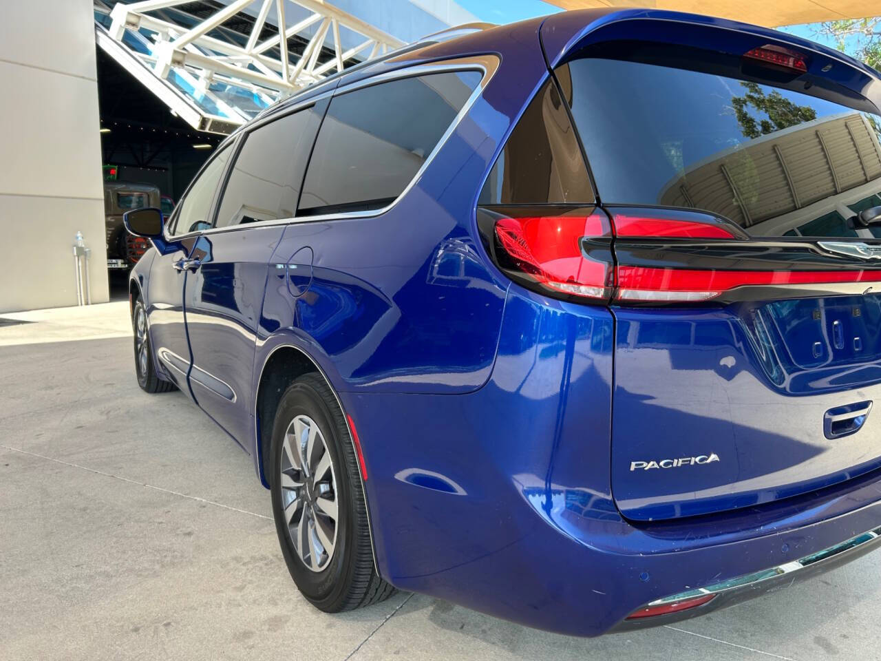 2021 Chrysler Pacifica 16