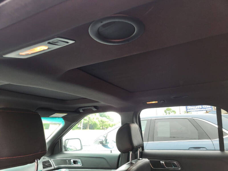 2016 Ford Explorer Sport
