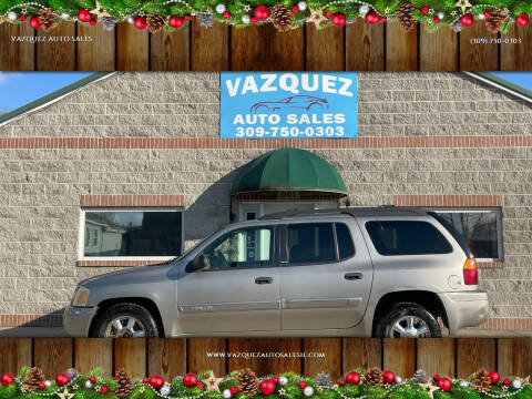 2003 GMC Envoy XL for sale at VAZQUEZ AUTO SALES in Bloomington IL