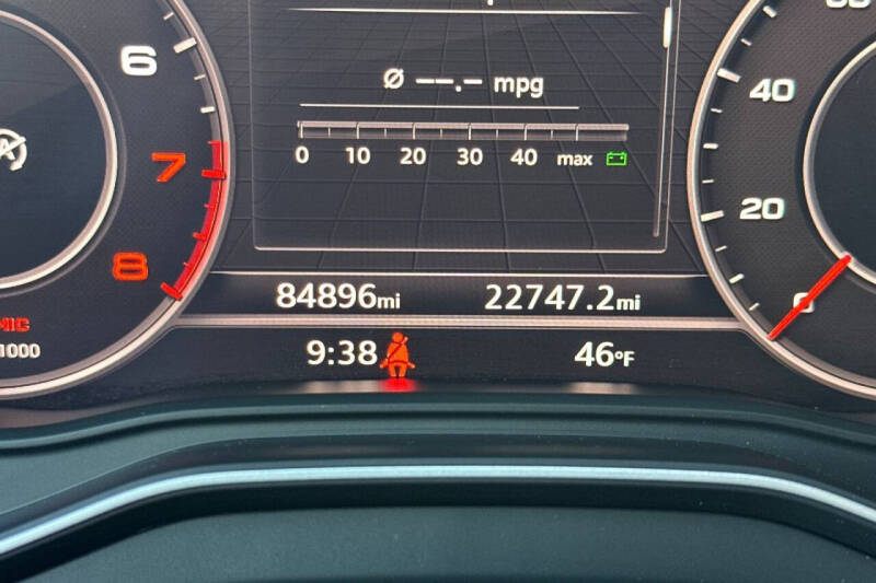 2019 Audi Q5 quattro Premium Plus 45 TFSI