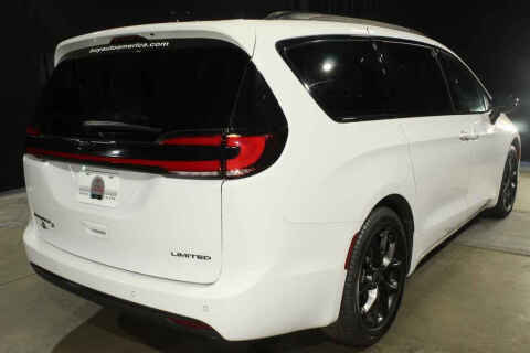 2025 Chrysler Pacifica Limited