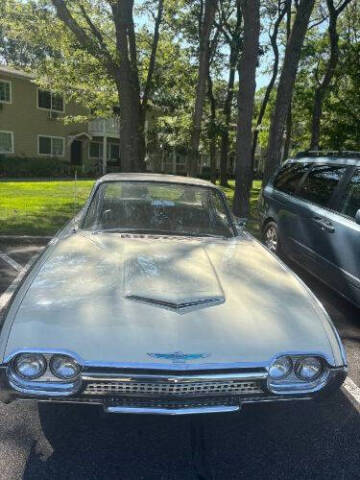 1962 Ford Thunderbird