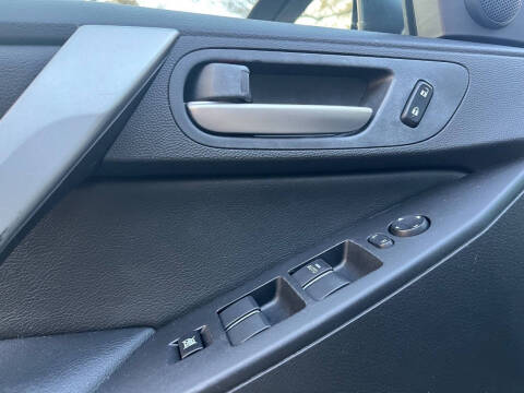 2010 Mazda MAZDA3 s Grand Touring