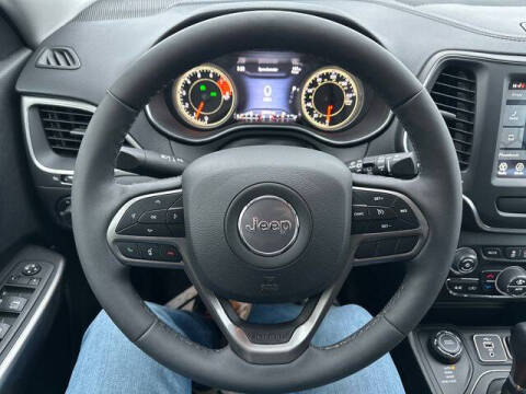 2022 Jeep Cherokee Latitude Lux