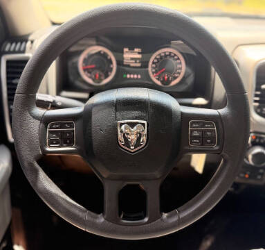 2018 RAM 1500 SLT