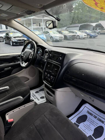 2013 Dodge Grand Caravan SE