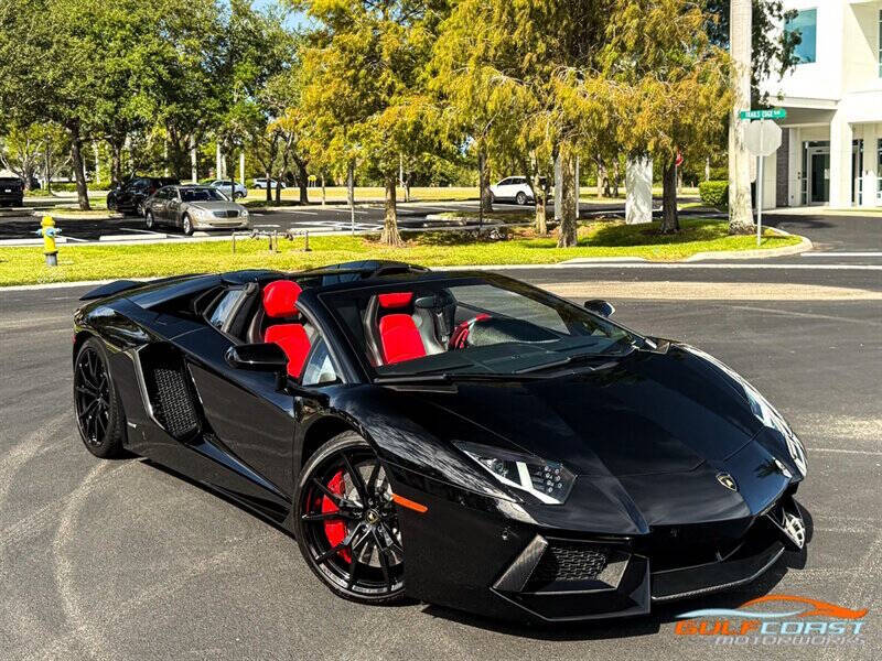 2016 Lamborghini Aventador LP 700-4