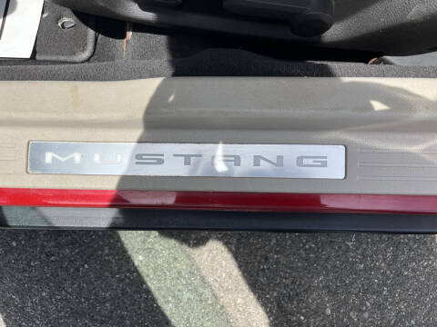 2010 Ford Mustang V6 Premium