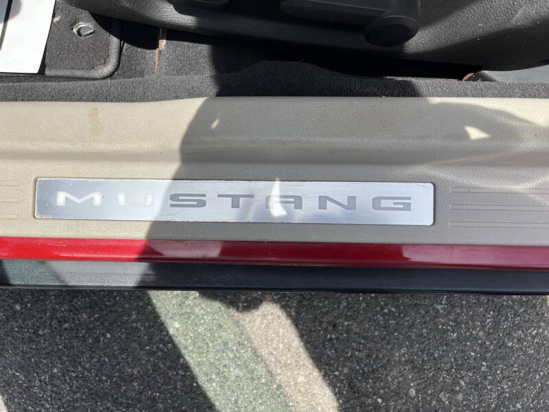 2010 Ford Mustang V6 Premium