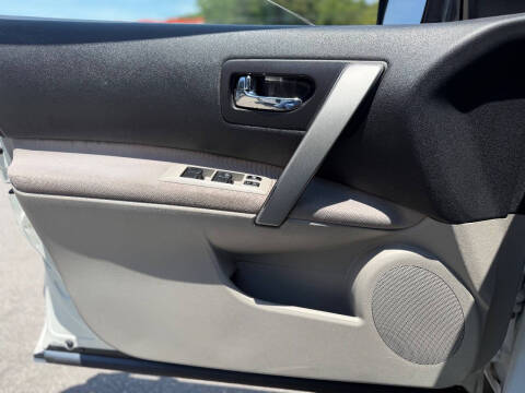 2010 Nissan Rogue S