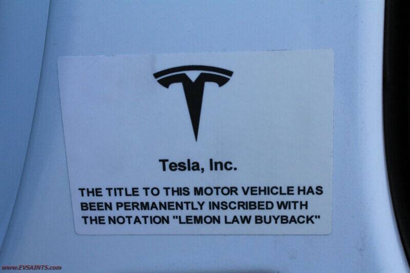 2023 Tesla Model X Standard Range