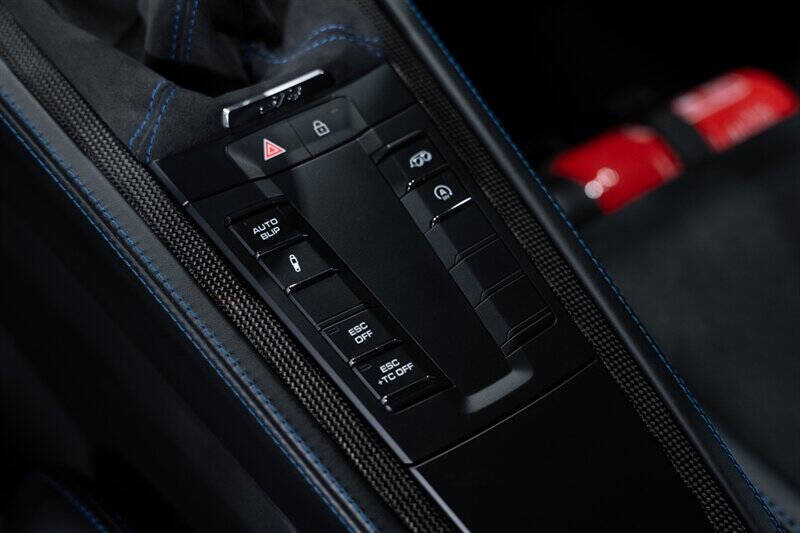 2020 Porsche 718 Cayman GT4