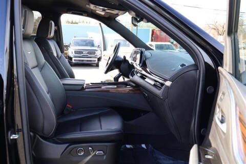 2024 Cadillac Escalade ESV Luxury