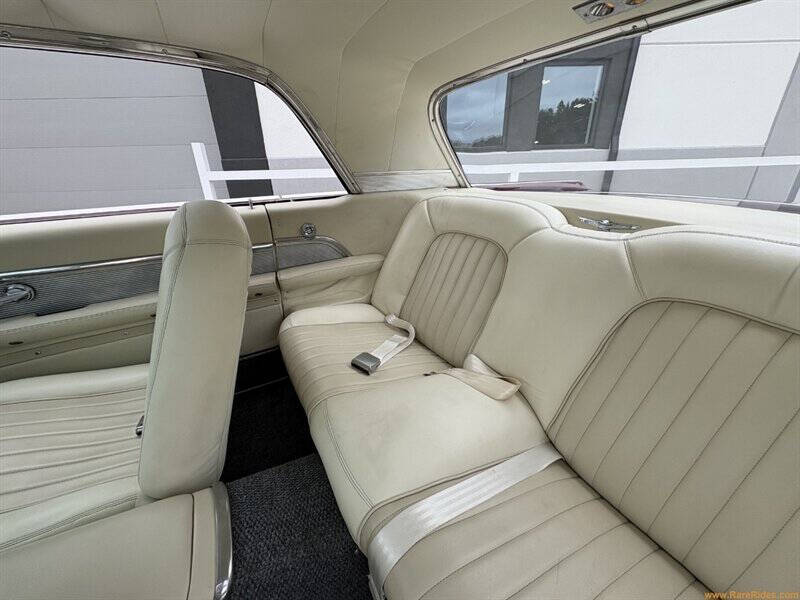 1961 Ford Thunderbird