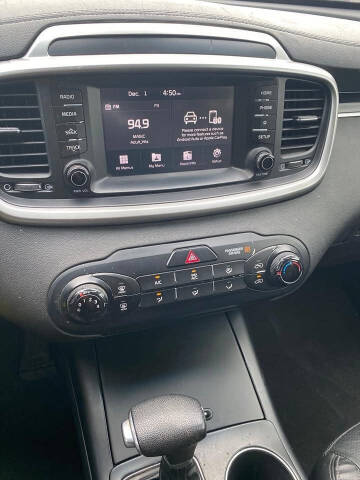 2019 Kia Sorento L