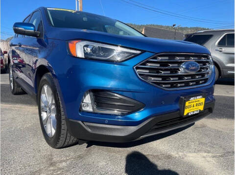 2022 Ford Edge Titanium