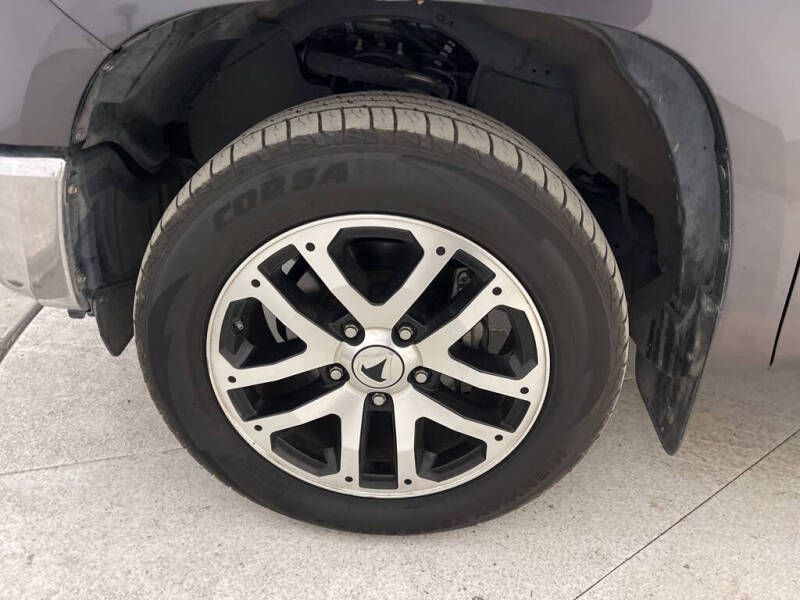 2018 Toyota Tundra SR5