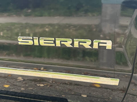 2017 GMC Sierra 1500 SLT