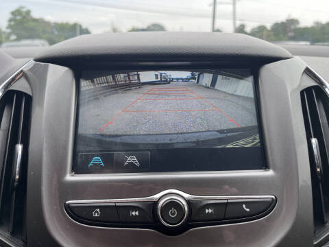 2017 Chevrolet Cruze LT Auto