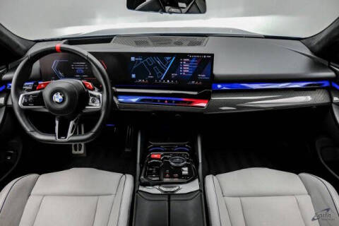 2025 BMW M5