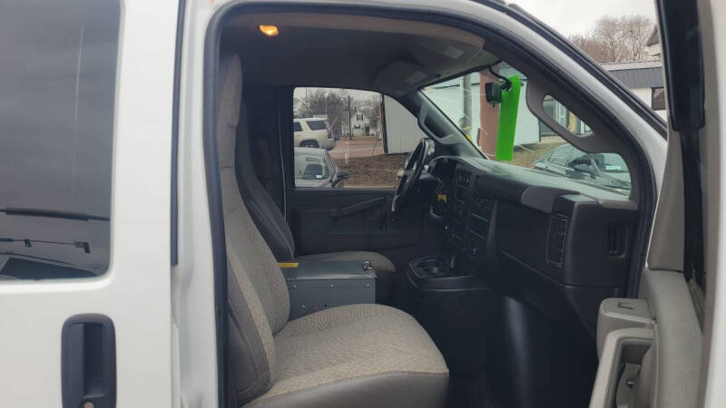2020 Chevrolet Express 2500