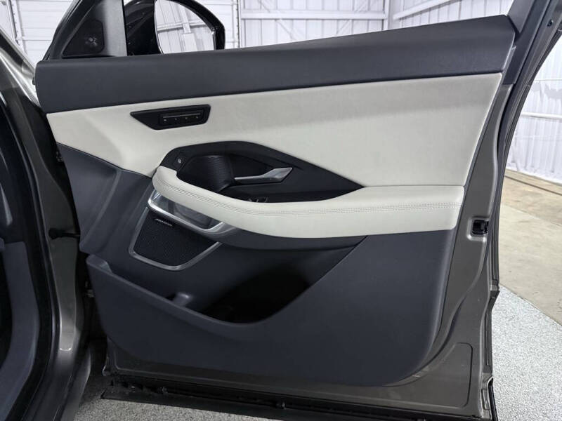 2020 Jaguar E-PACE P250 SE