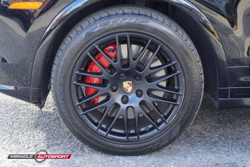 2018 Porsche Cayenne GTS