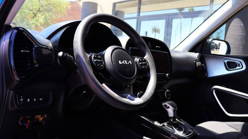 2023 Kia Soul S