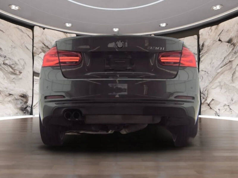 2017 BMW 3 Series 330i