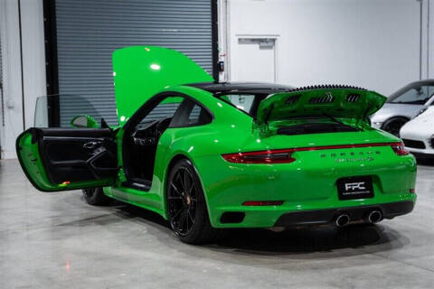 2017 Porsche 911 Carrera 4S
