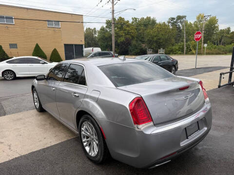2015 Chrysler 300 C
