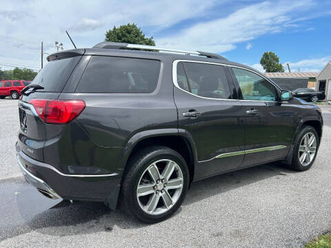 2017 GMC Acadia Denali