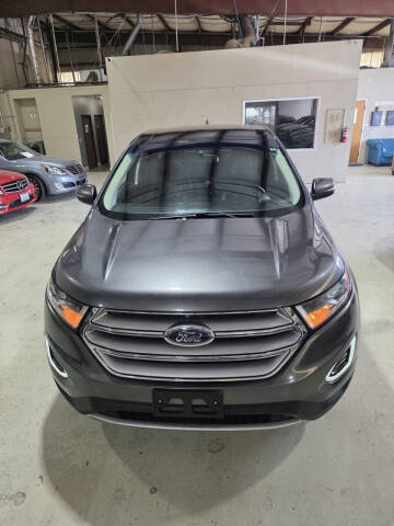 2017 Ford Edge Titanium