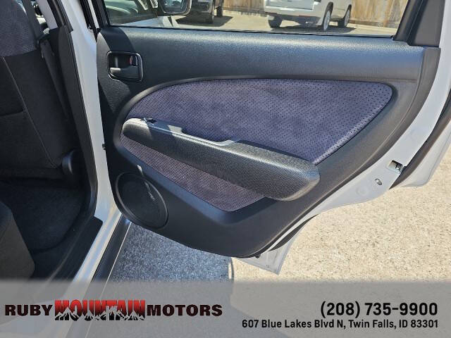 2003 Mitsubishi Outlander XLS