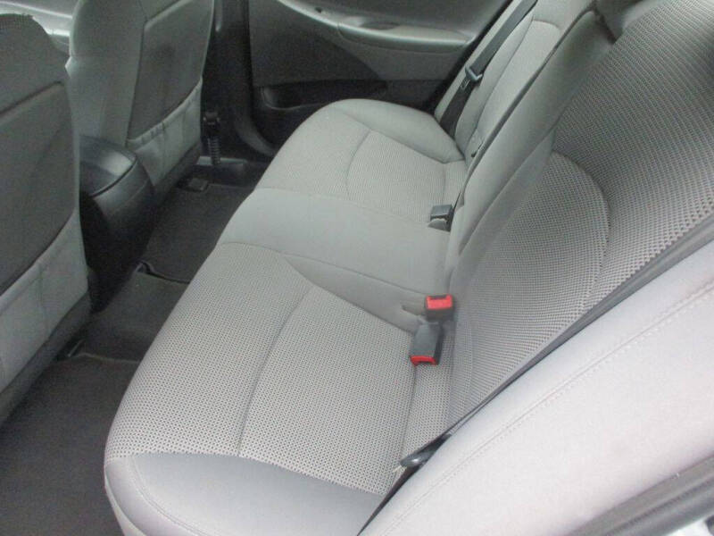 2011 Hyundai Sonata GLS