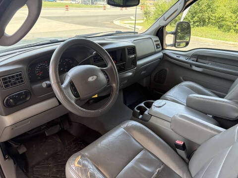 2003 Ford Excursion XLT