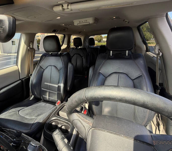 2018 Chrysler Pacifica Touring L