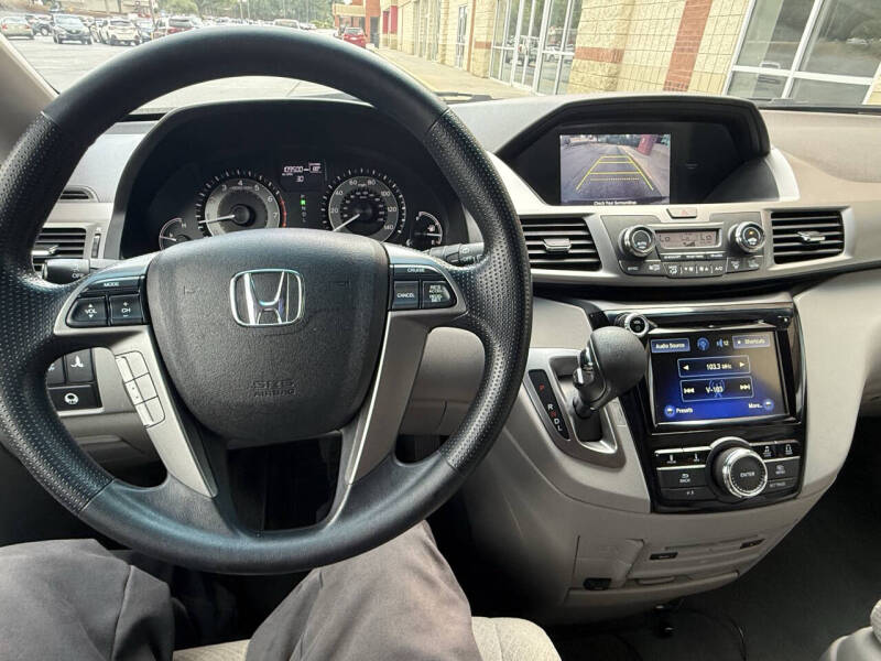 2016 Honda Odyssey SE
