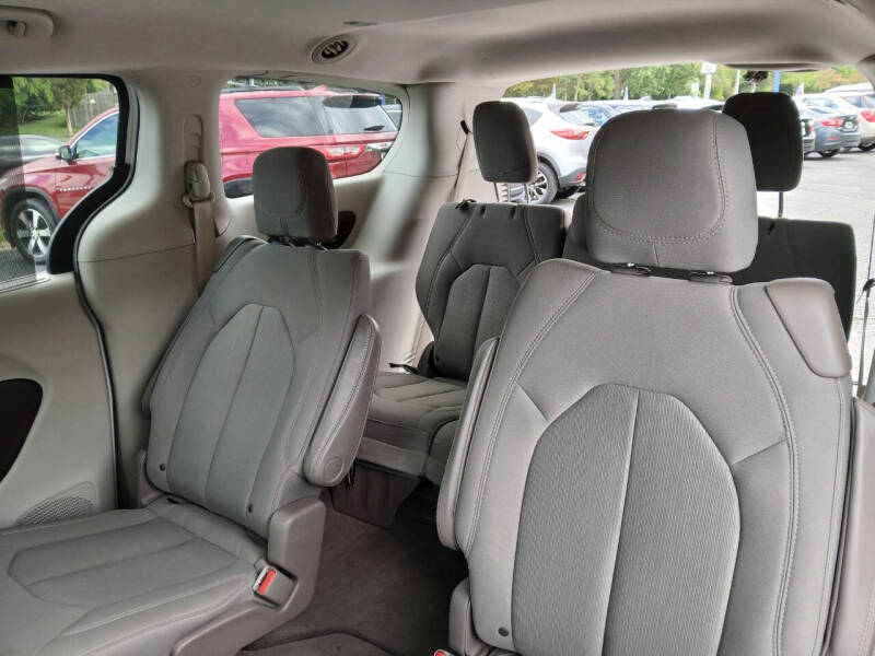 2018 Chrysler Pacifica Touring Plus