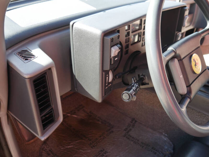 1986 Pontiac Fiero SE